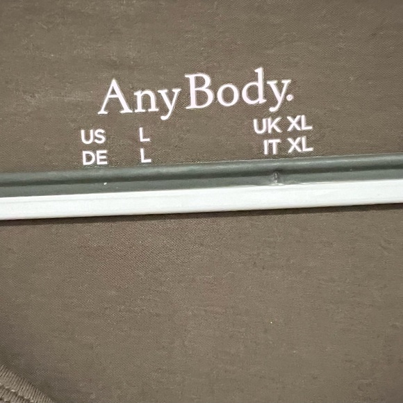 Tank Top - Picture 3 of 3